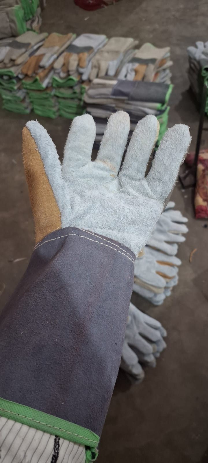14 Inch Multi Leather Safety Gloves 2
